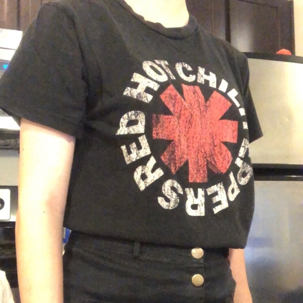 Red Hot Chili Peppers T shirt